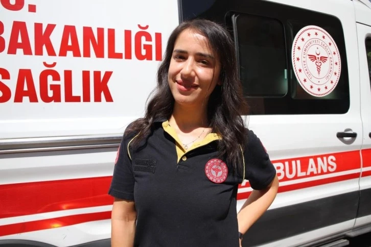 2 milyonluk şehrin tek kadın ambulans şoförü