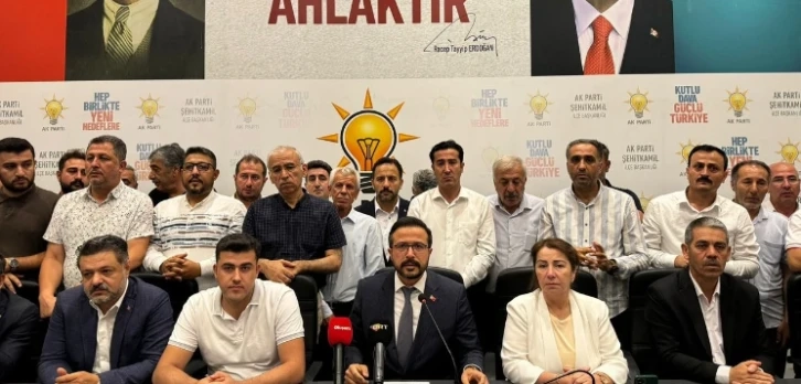 AK parti Şehitkamil ilçe başkanı Yılmaz istifasını açıklıyor