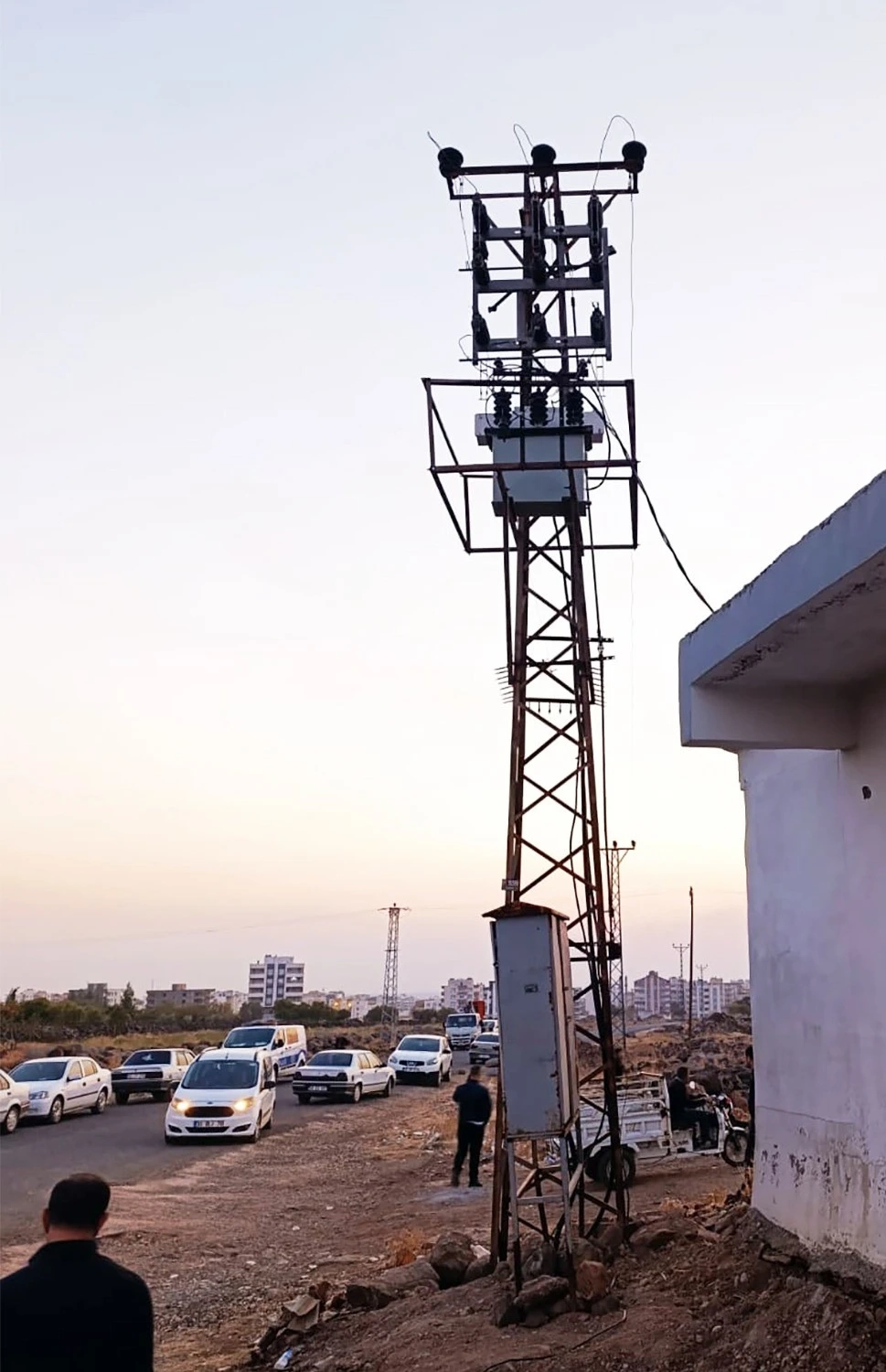 Dicle Elektrik’ten ‘Şebekeye Korsan Müdahale Öldürüyor’ Uyarısı