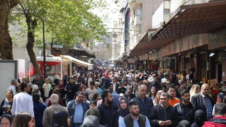 En düşük yoksulluk Gaziantep’te!