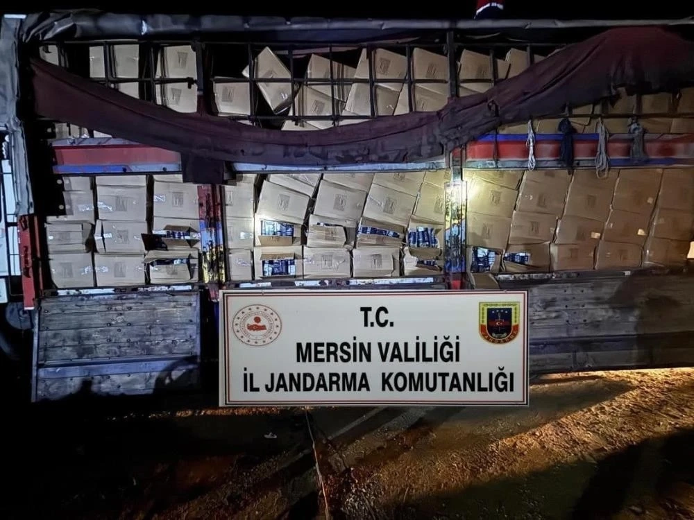 Mersin'de 5 ton kaçak tütün ele geçirildi