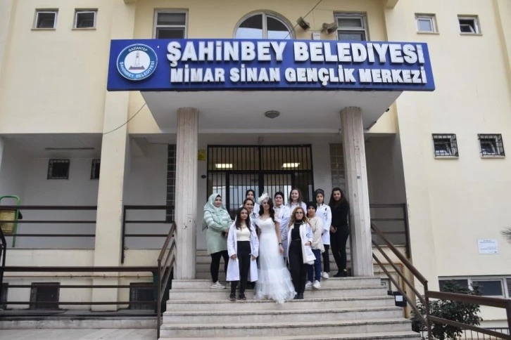 Şahinbey'den yeni evlenen çiftlere düğün hediyesi