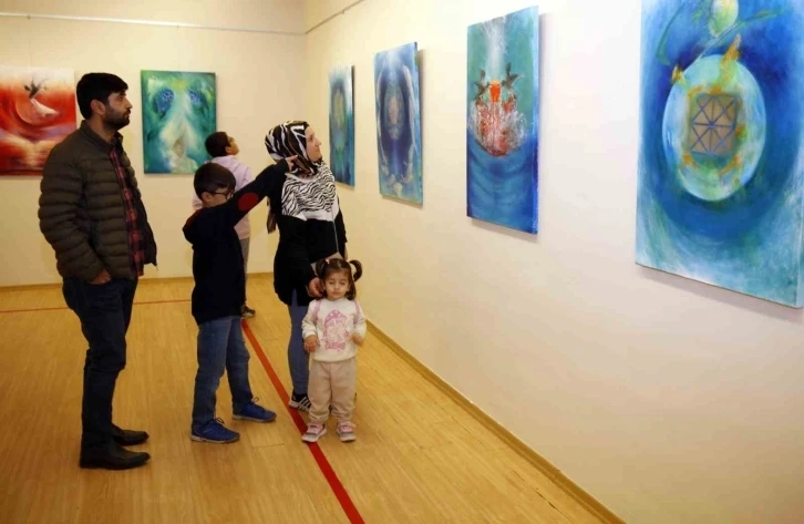 SANKO Sanat Galerisi’nde döngü temalı resim sergisi