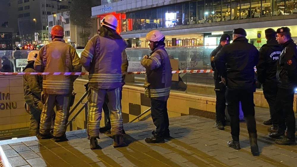 Seyrantepe-Hacıosman Metro Hattı'nın Taksim durağında intihar