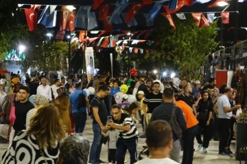 GastroAntep Kültür Yolu Festivali'nde ziyaretçi yoğunluğu yaşanıyor