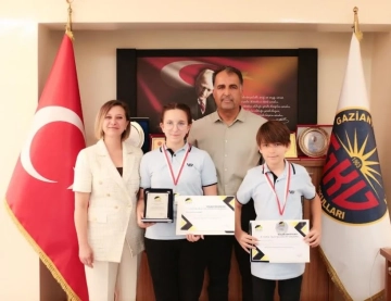 Gaziantep Kolej Vakfı Özel Ortaokulu Öğrencilerinden Türkiye Başarısı