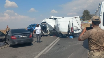 Gaziantep Nurdağı Karayolu'nda kaza! Yaralılar var