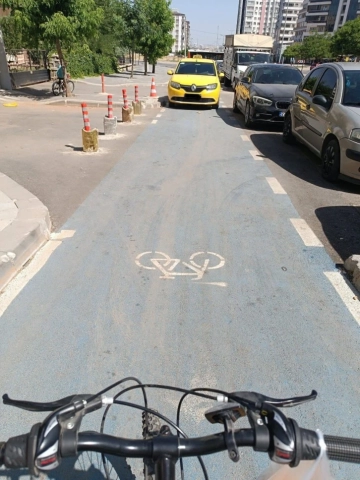 Gaziantep'te bisiklet yolları işgal altında
