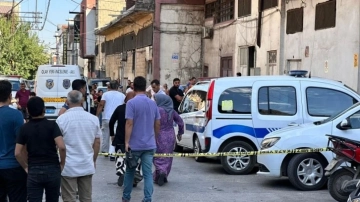 Gaziantep'te pres makinesinin arasında kalan işçi öldü