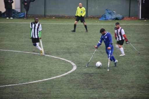 ŞAHİNBEY AMPUTE FUTBOL TAKIMI SEZONA GALİBİYETLE BAŞLADI 5-0