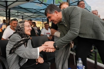 Yeşil sahada duygular harmanlandı